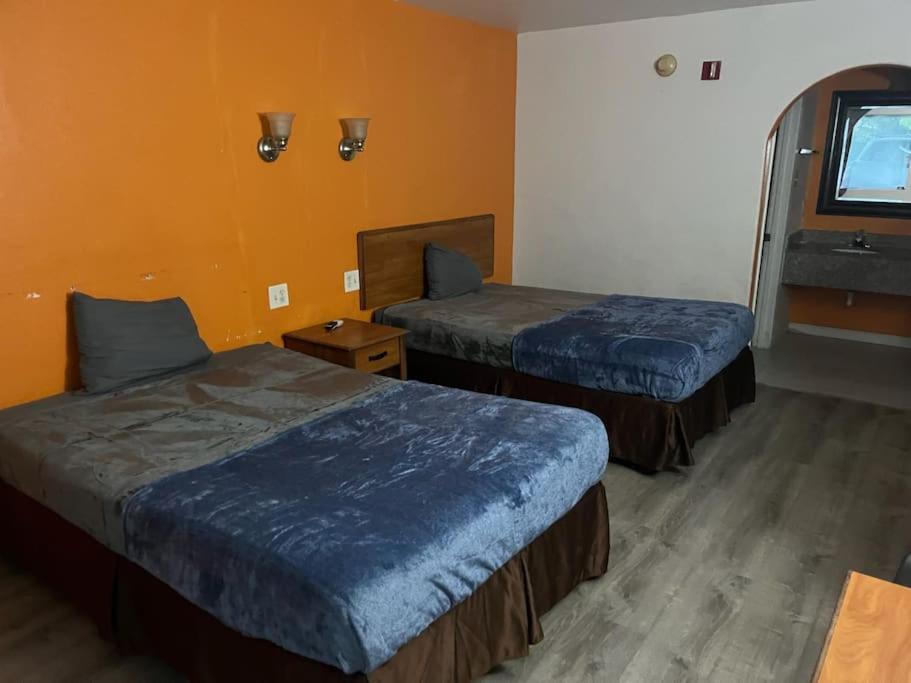 Hotel 2 Double Bed Studio 109 & Hot Tub Livingston Exterior foto